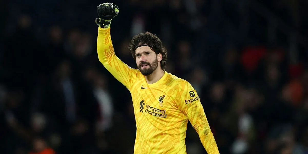 Sudah-Tampil-300-Laga,-Alisson-Becker-Terus-Tingkatkan-Kualitas-Sebagai-Kiper-Liverpool