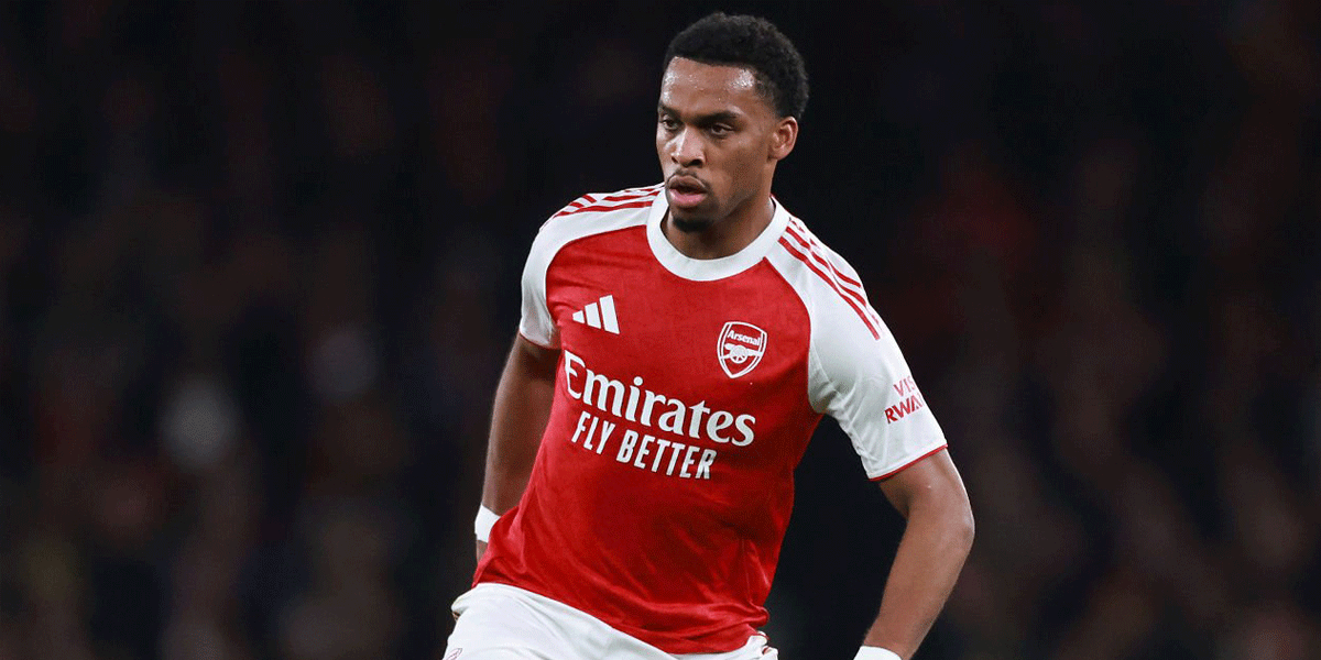 Liverpool Diminta Berani Kejar Jurrien Timber untuk Perkuat Pertahanan