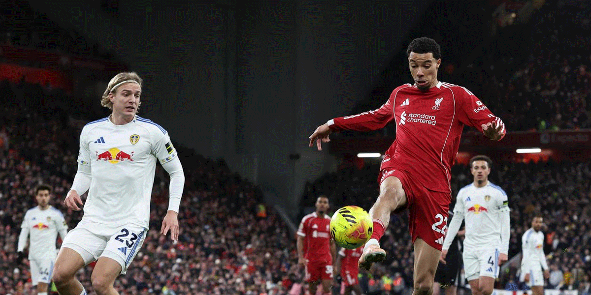 Liverpool Frustrasi Arne Slot Buka Suara soal Penalti Hugo Ekitike